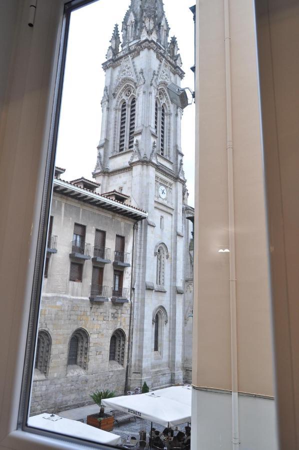 Mirador Catedral De Santiago Apartment Bilbao Bagian luar foto